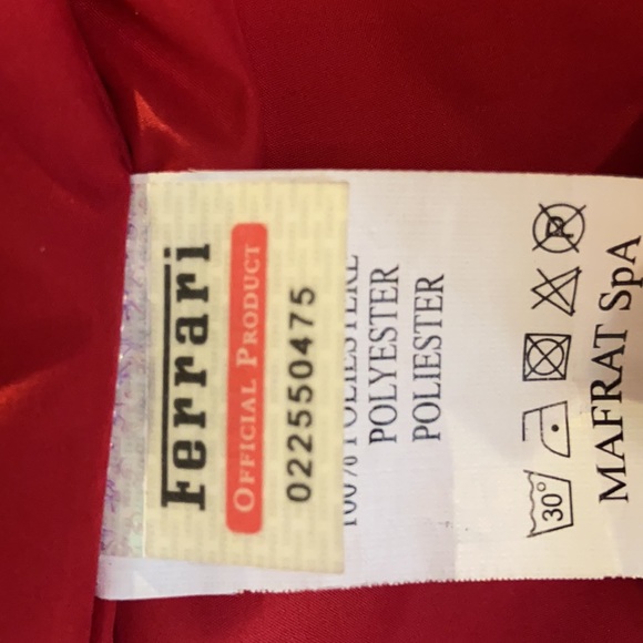 Ferrari Official Lightweight Jacket size 10 Kids - like new condition - Picture 4 of 7